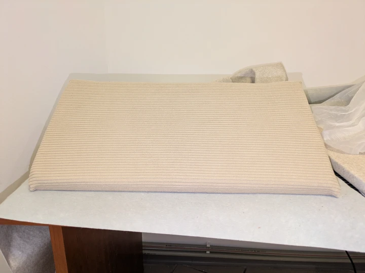 półka dla kota leżanka 50x25cm