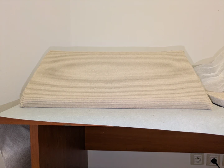półka dla kota 40x20cm - zdjęcie z pracowni